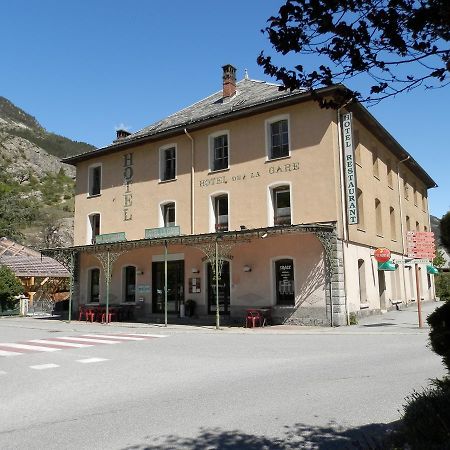 Hotel La Gare LʼArgentière-la-Bessée Bagian luar foto