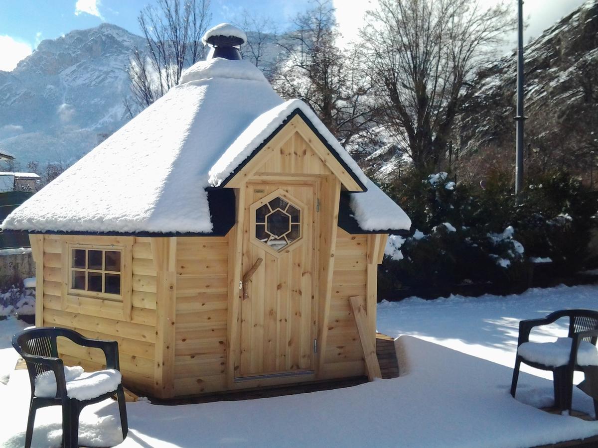 Hotel La Gare LʼArgentière-la-Bessée Bagian luar foto