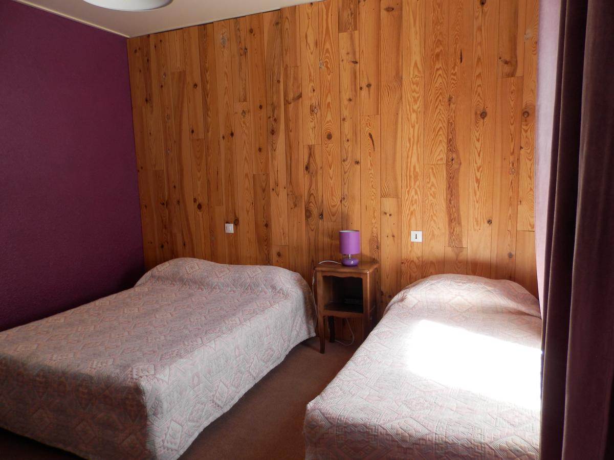 Hotel La Gare LʼArgentière-la-Bessée Bagian luar foto