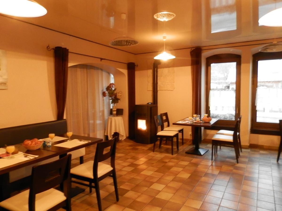 Hotel La Gare LʼArgentière-la-Bessée Bagian luar foto